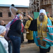 В Арзамасе освящены купол и крест колокольни Спасо-Преображеского монастыря