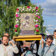 В Арзамас прибыла чудотворная Оранская Владимирская икона Божией Матери