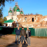 Популярный российский певец Стас Пьеха посетил восстанавливающийся Спасо-Преображенский мужской монастырь Арзамаса