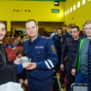 Иерей Димитрий Козлов поздравил сотрудников полиции со Светлым Христовым Воскресением