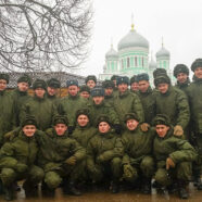 Военнослужащие расположенной в Арзамасе части  совершили паломническую поездку в Дивеевский монастырь